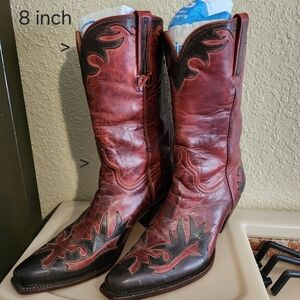 Red and black cowboy boots